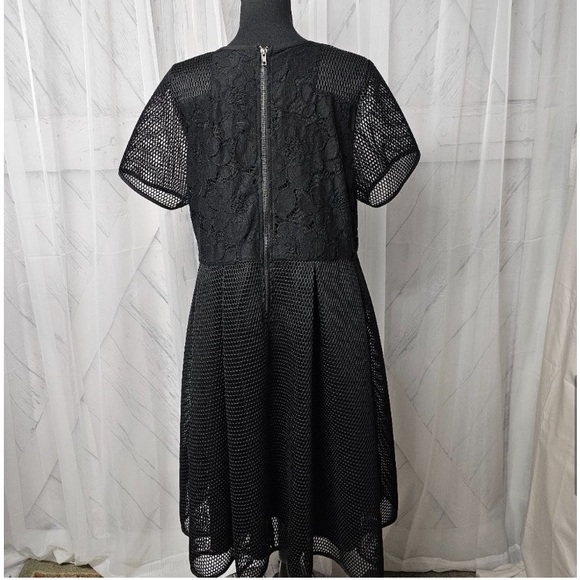 Eloquii Black, Mesh and Lace, Fit & Flare Dress - Picture 11 of 12